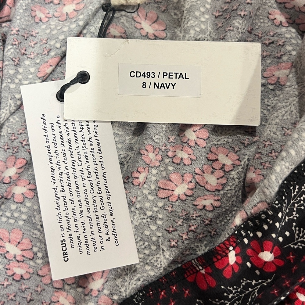 Circus floral button down cotton fit and flare dress size UK 8 NWT - Picture 9 of 11